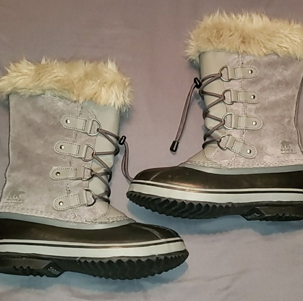 EUC Sorel Joan of Arctic Winter Boots